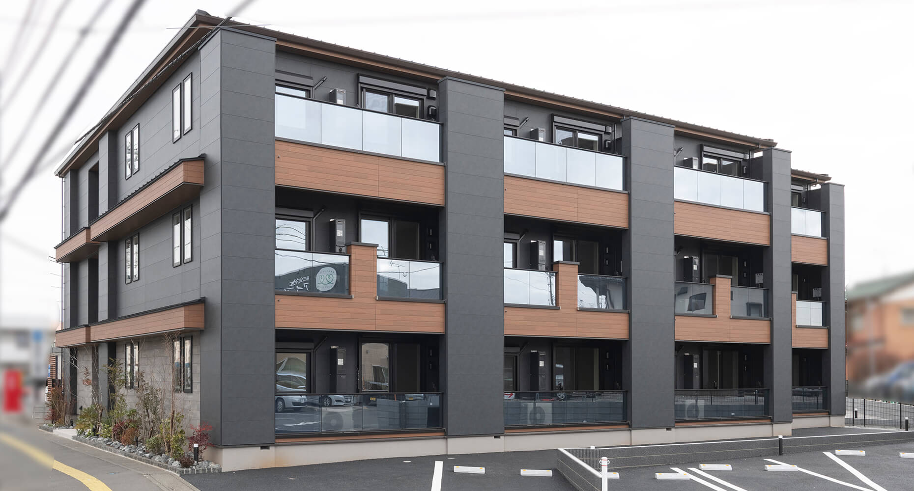 MOCXION KAWA 外観（上尾市の新築木造賃貸マンション・全戸2LDK）