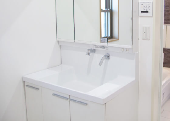 3面鏡付きシャンプードレッサー